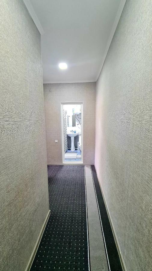 Osiyo Apartment เฟอร์กานา ภายนอก รูปภาพ